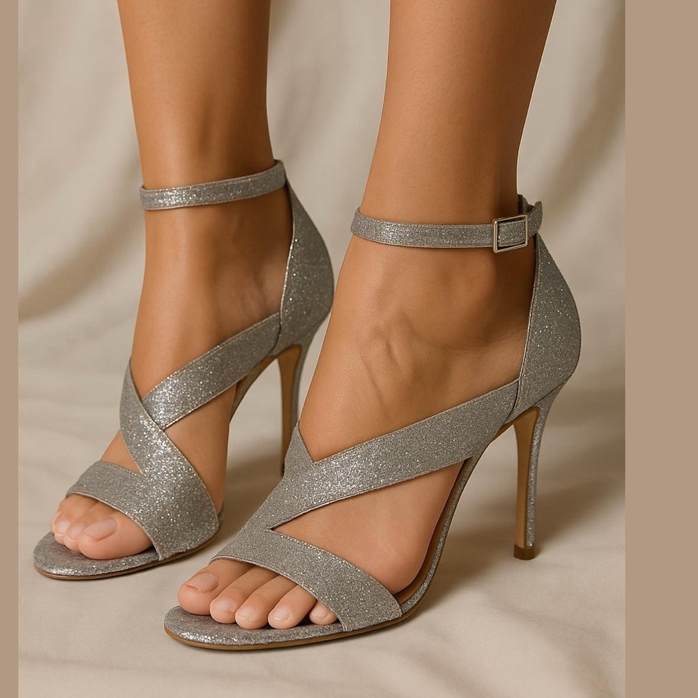 IMAGINE VINCE CAMUTO Pascal2 heeled sandals open toe shoes silver glitter sz 5.5